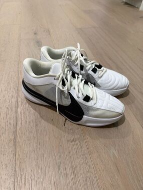 Nike Zoom Freak 5